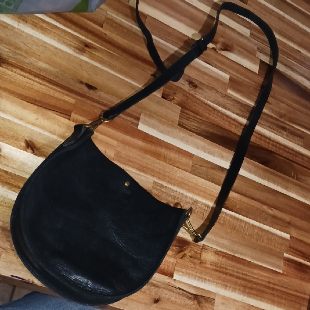 Elegant Black Leather Madewell Crossbody Bag